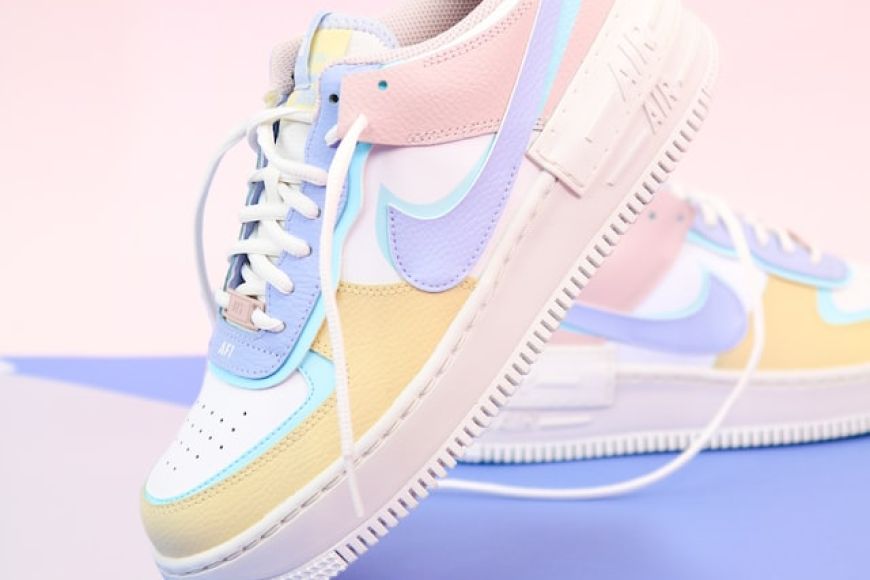 Trendy & Comfy Women's Sneakers To Buy