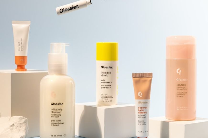 5 Best Items to Buy from Sephora Holiday Sale 2022